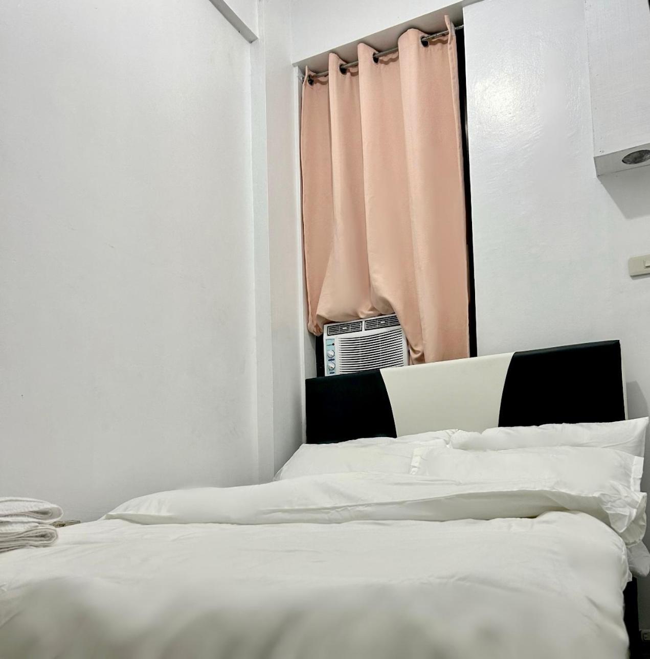 Private Room With Ac And Fan At Ekg Manila House Rental Ngoại thất bức ảnh